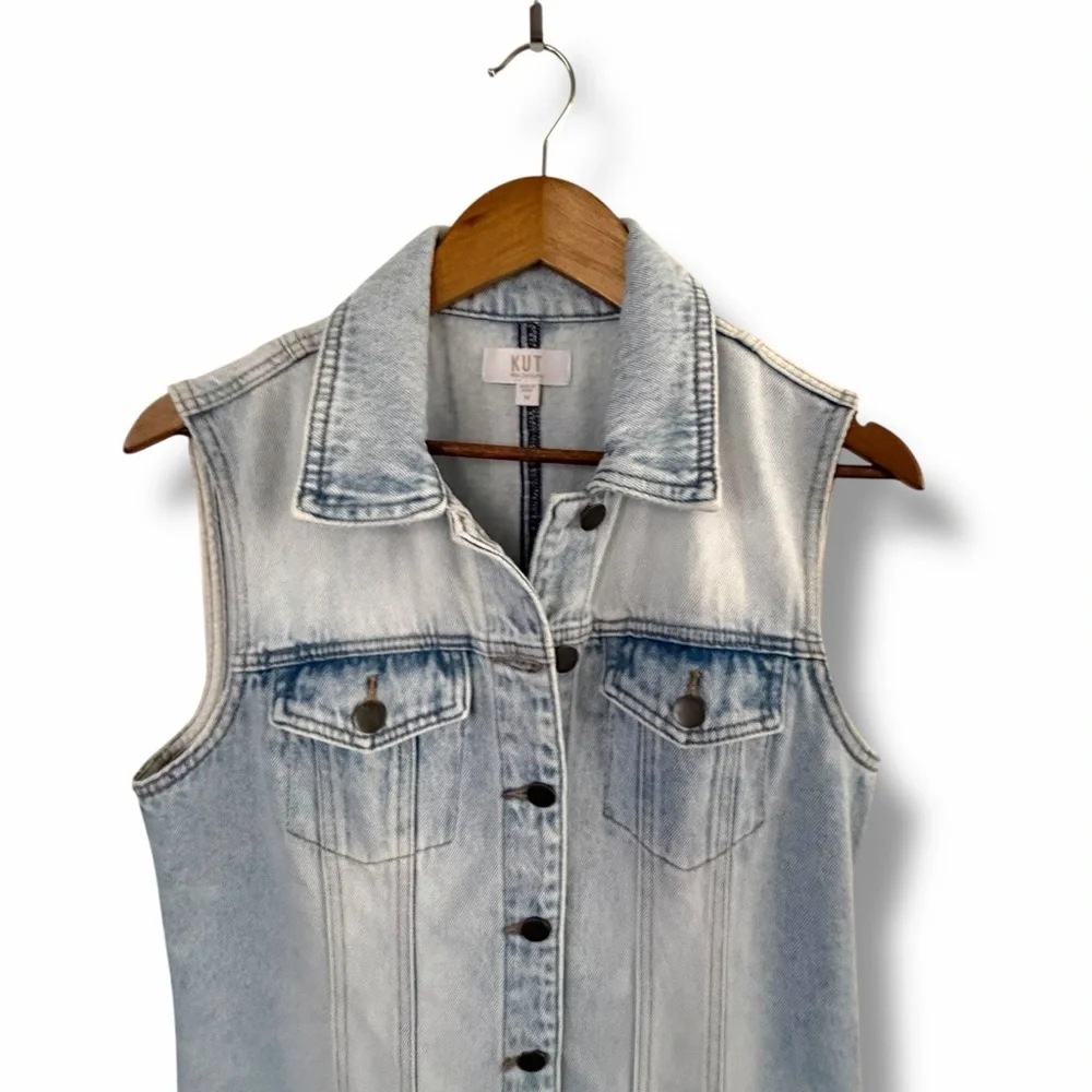 Kut from the Kloth Gretel Denim Shirt Dress Size  Medium Light Wash - Picture 7 of 15